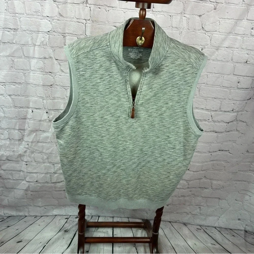 Duluth trading relaxed fit 1/4 zip grey vest size large